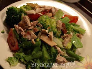 salatka-brokuly-kurczak5